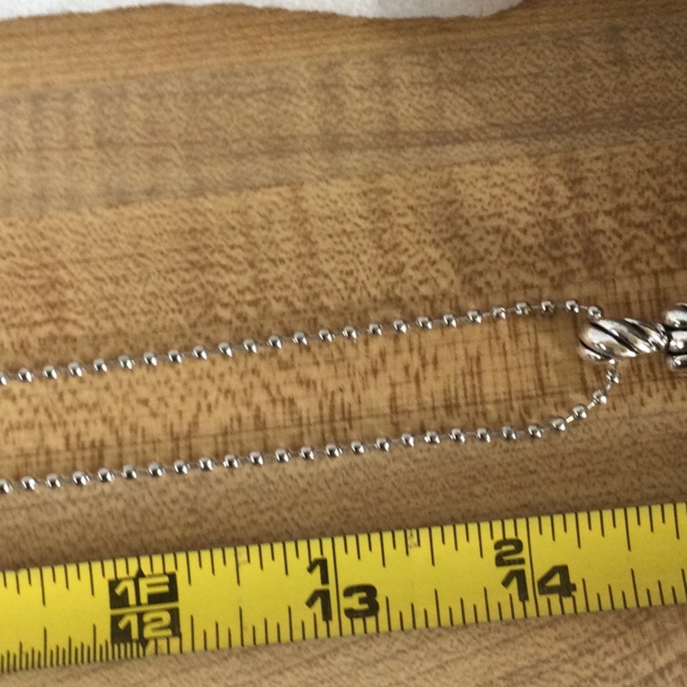New Cross necklace - Picture 8 of 9